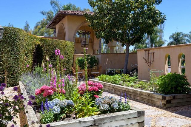 11113 Rocky High Road, Santa Rosa, CA 93012