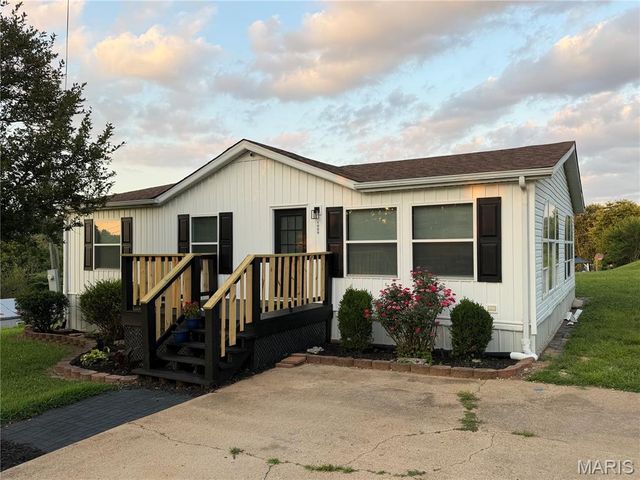 1008 Elderberry Drive, House Springs, MO 63051