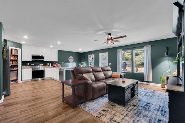 937 Hunters Trail, Anderson, SC 29625
