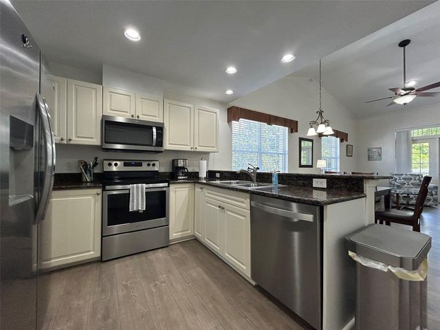 3604 54TH DRIVE W 204, Bradenton, FL 34210