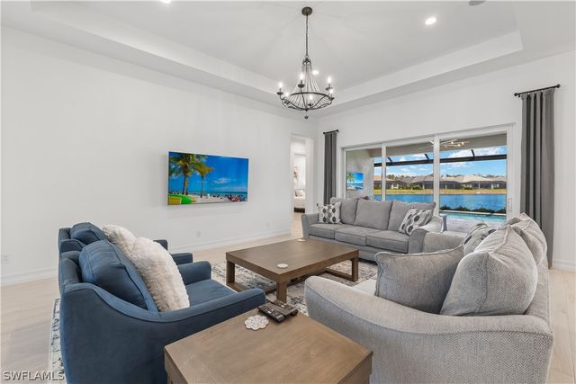 14265 Laguna Springs LN, Naples, FL 34114