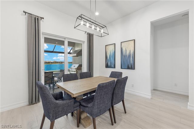 14265 Laguna Springs LN, Naples, FL 34114