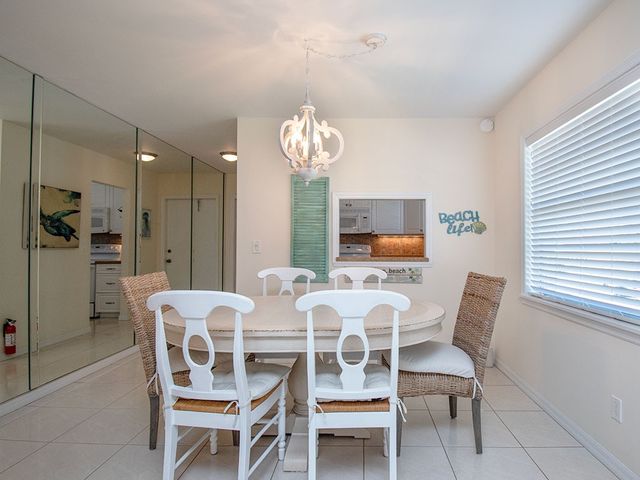 17 Vista Palm Lane 207, Vero Beach, FL 32962