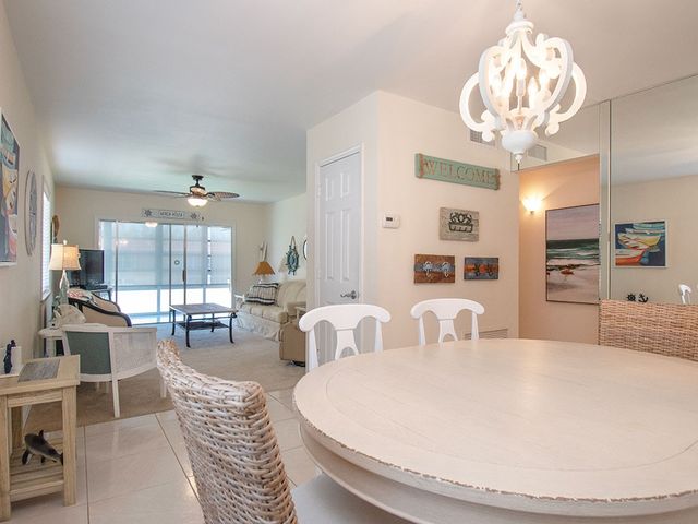 17 Vista Palm Lane 207, Vero Beach, FL 32962