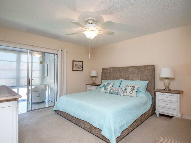 17 Vista Palm Lane 207, Vero Beach, FL 32962