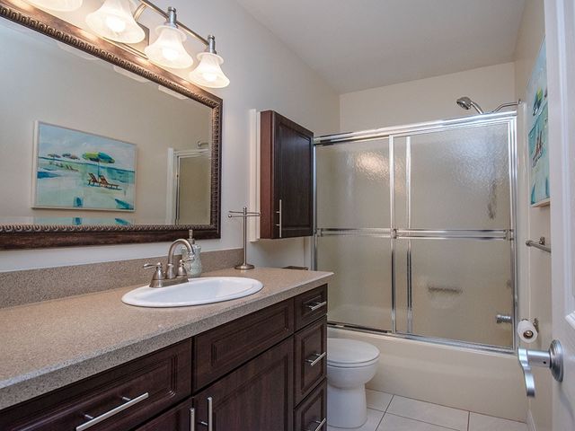 17 Vista Palm Lane 207, Vero Beach, FL 32962