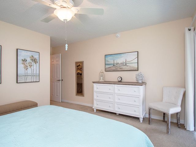 17 Vista Palm Lane 207, Vero Beach, FL 32962