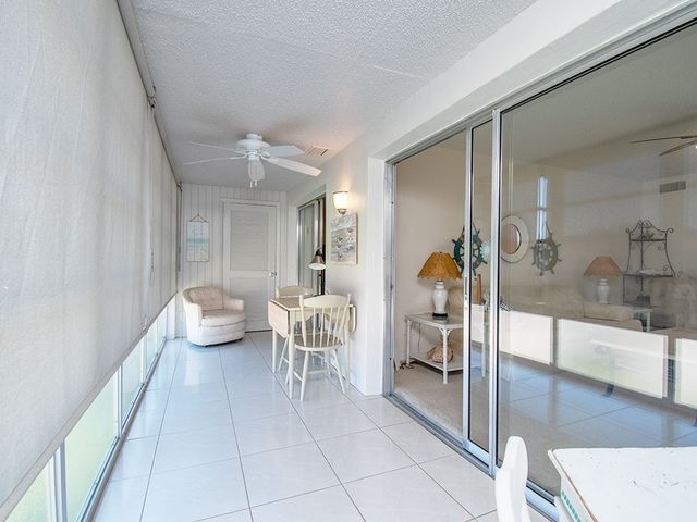 17 Vista Palm Lane 207, Vero Beach, FL 32962