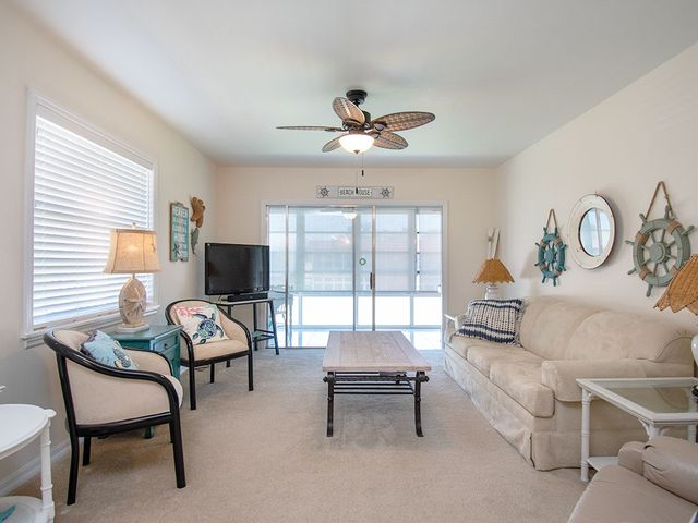 17 Vista Palm Lane 207, Vero Beach, FL 32962