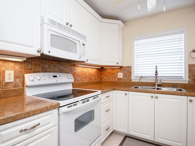 17 Vista Palm Lane 207, Vero Beach, FL 32962