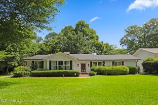 1056 Avondale Street, Jackson, MS 39216