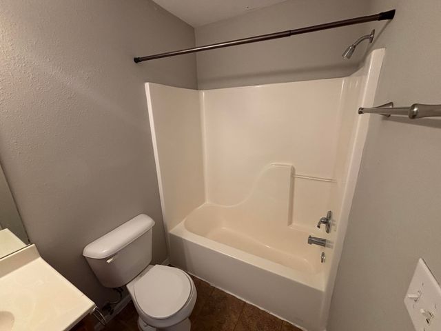 5311 CURRITUCK LN, Columbia, MO 65202