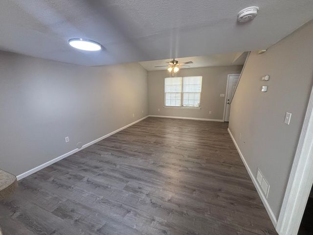 5311 CURRITUCK LN, Columbia, MO 65202