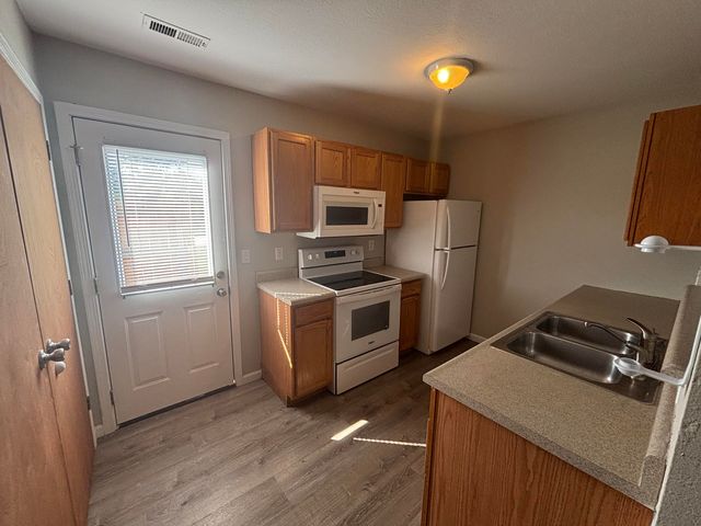 5311 CURRITUCK LN, Columbia, MO 65202