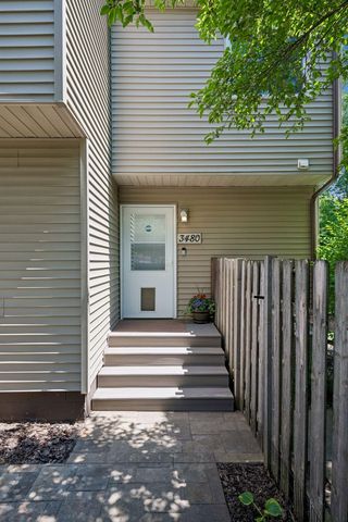 3480 Greenwood Court S, Eagan, MN 55122