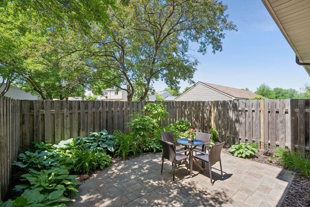 3480 Greenwood Court S, Eagan, MN 55122