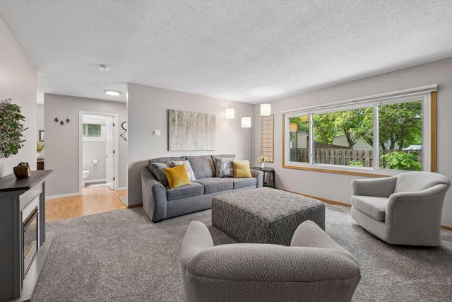 3480 Greenwood Court S, Eagan, MN 55122