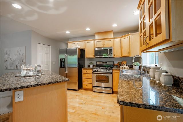 8204 Skeena Way, Blaine, WA 98230