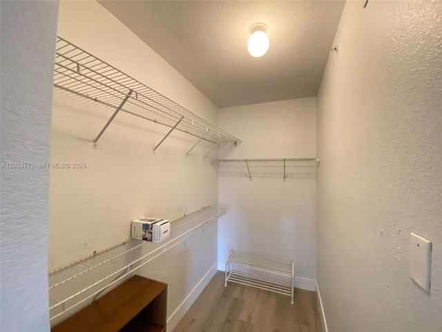 36 NW 6th Ave 708, Miami, FL 33128