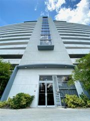 36 NW 6th Ave 708, Miami, FL 33128