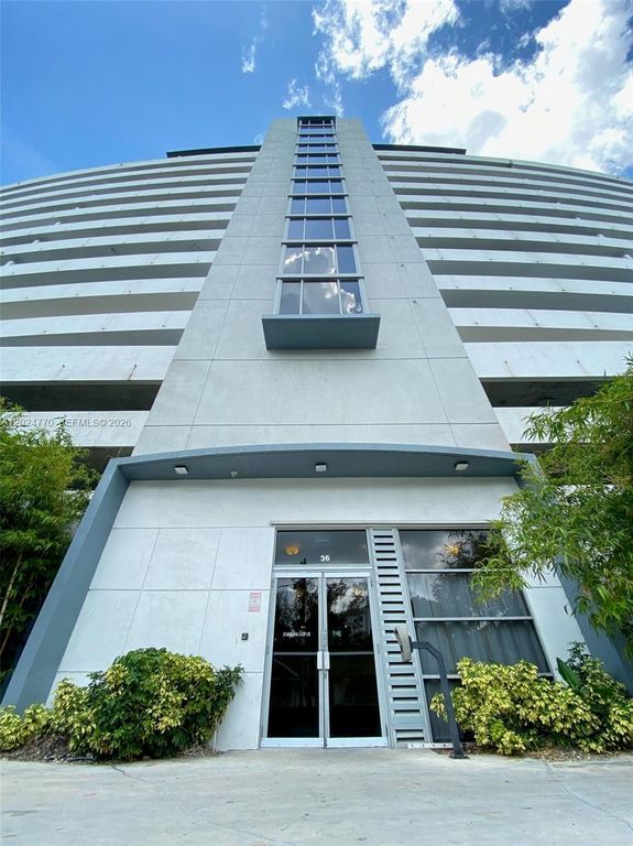 36 NW 6th Ave 708, Miami, FL 33128