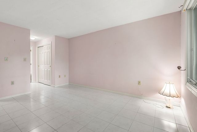 213 Brickett Hill Circle 213, Haverhill, MA 01830