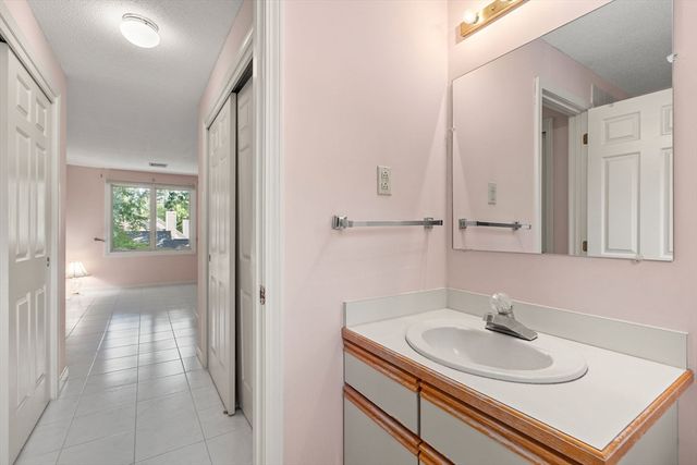 213 Brickett Hill Circle 213, Haverhill, MA 01830