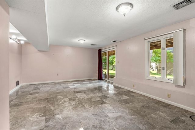 213 Brickett Hill Circle 213, Haverhill, MA 01830