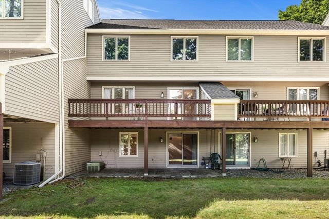 213 Brickett Hill Circle 213, Haverhill, MA 01830