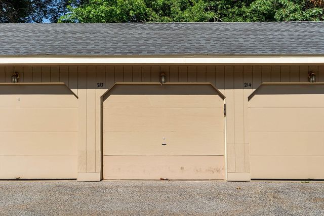 213 Brickett Hill Circle 213, Haverhill, MA 01830