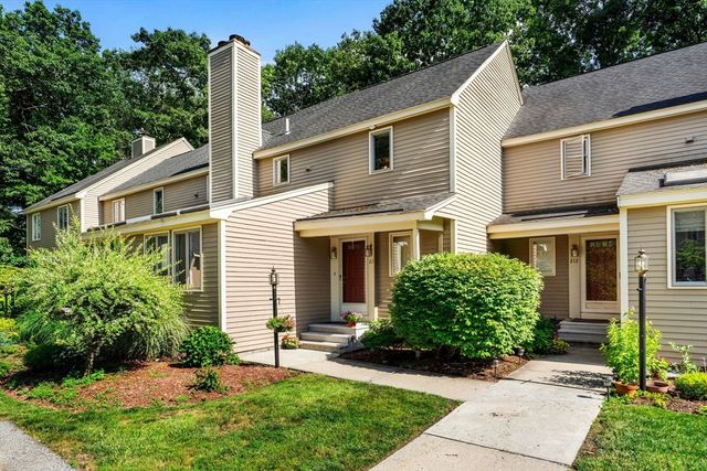 213 Brickett Hill Circle 213, Haverhill, MA 01830