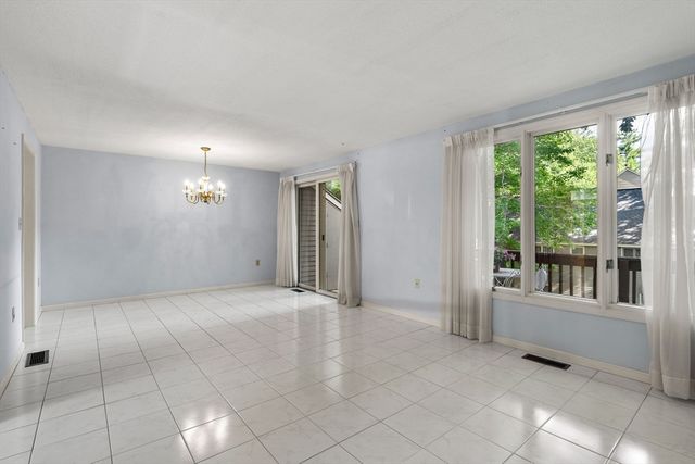 213 Brickett Hill Circle 213, Haverhill, MA 01830