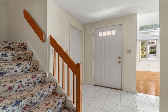 213 Brickett Hill Circle 213, Haverhill, MA 01830