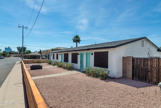 2444 E WILLETTA Street 1, Phoenix, AZ 85008