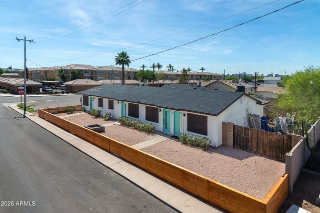 2444 E WILLETTA Street 1, Phoenix, AZ 85008