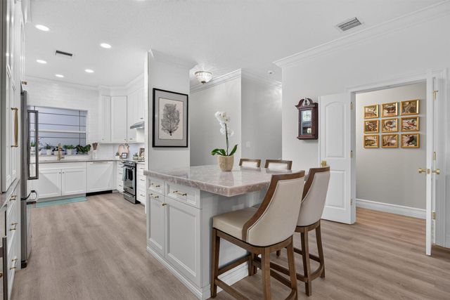 2505 NE 2nd Street 2505, Pompano Beach, FL 33062