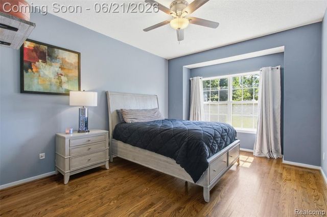 41852 Cantebury Drive, Novi, MI 48377