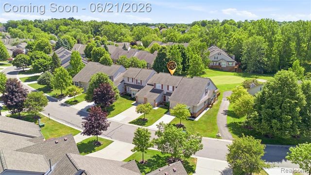 41852 Cantebury Drive, Novi, MI 48377