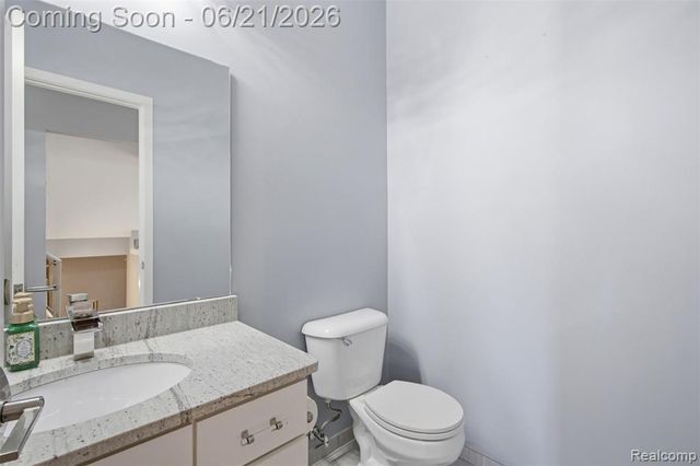 41852 Cantebury Drive, Novi, MI 48377