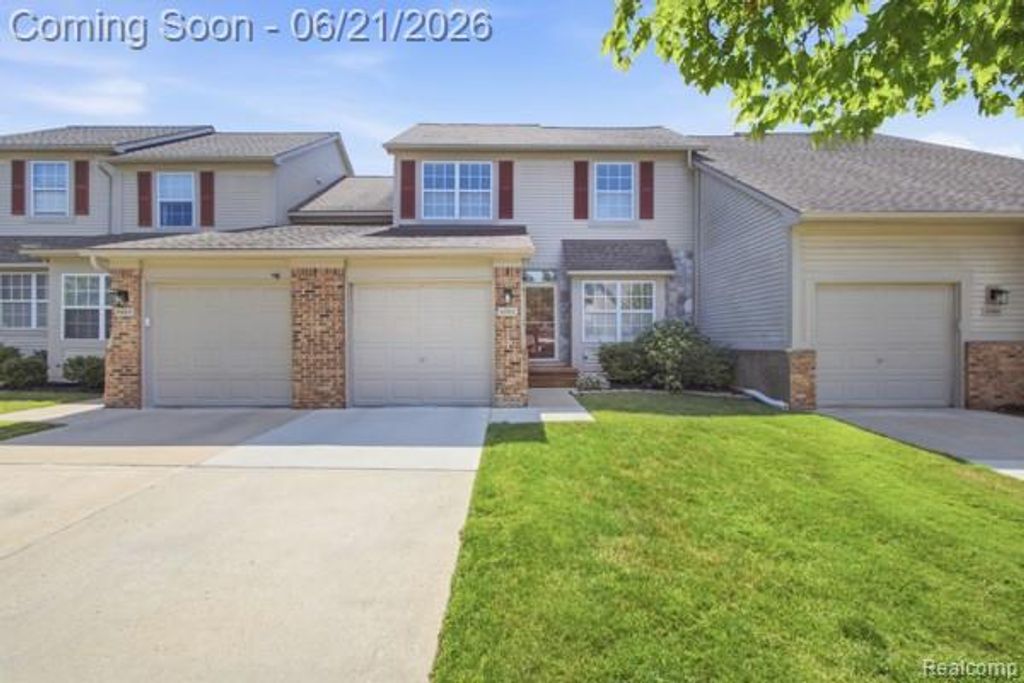41852 Cantebury Drive, Novi, MI 48377