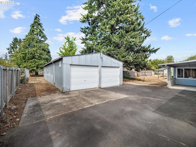 9801 Se PARDEE St, Portland, OR 97266