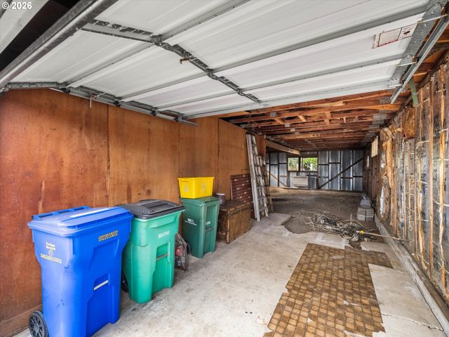 9801 Se PARDEE St, Portland, OR 97266