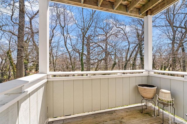 240-46 Oak Park Drive 37a, Little Neck, NY 11362