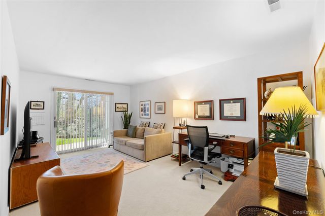 240-46 Oak Park Drive 37a, Little Neck, NY 11362