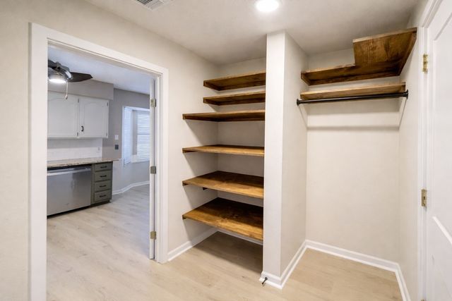 8705 Irongate Drive, North Richland Hills, TX 76182