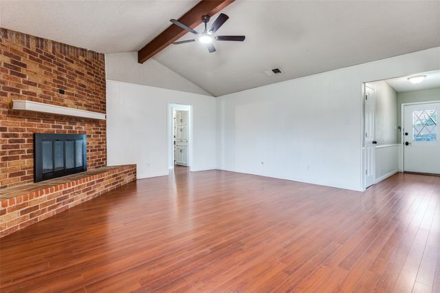 8705 Irongate Drive, North Richland Hills, TX 76182