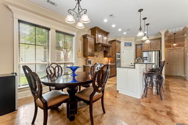 36516 Oak Park Ave, Prairieville, LA 70769