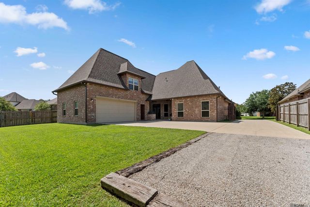 36516 Oak Park Ave, Prairieville, LA 70769