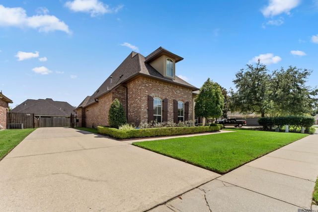 36516 Oak Park Ave, Prairieville, LA 70769