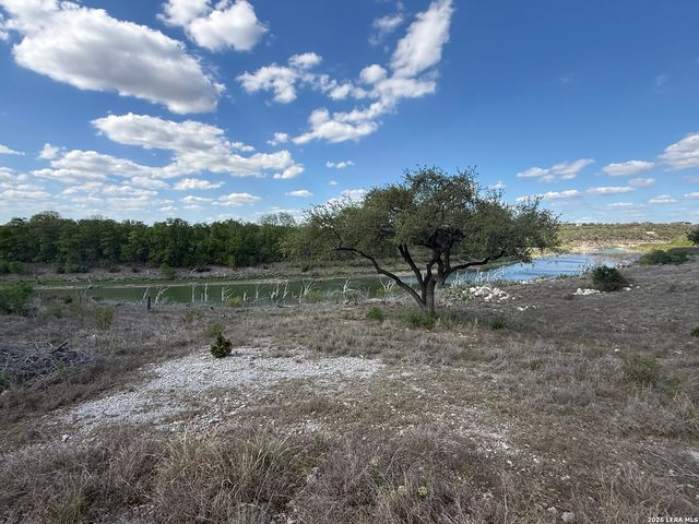 2287 San Jose, Canyon Lake, TX 78133